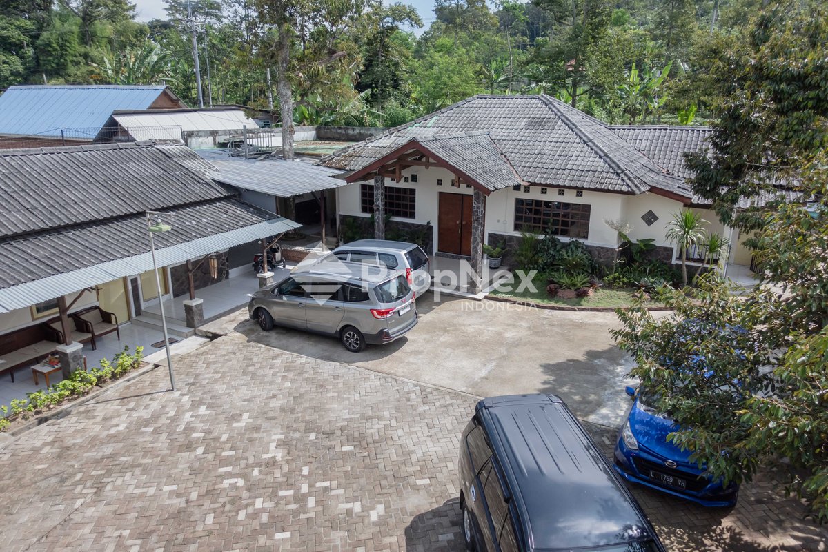 VILLA TRAWAS